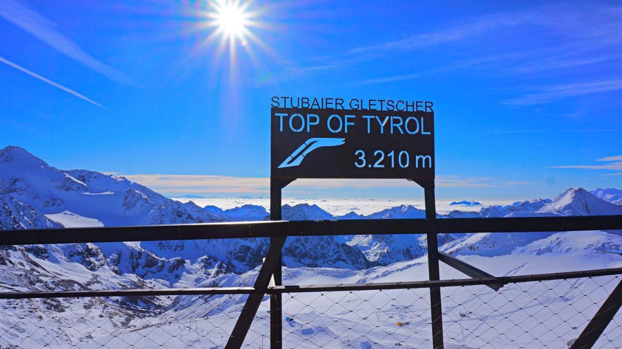 Hotel Montana Telfes im Stubai Eksteriør bilde